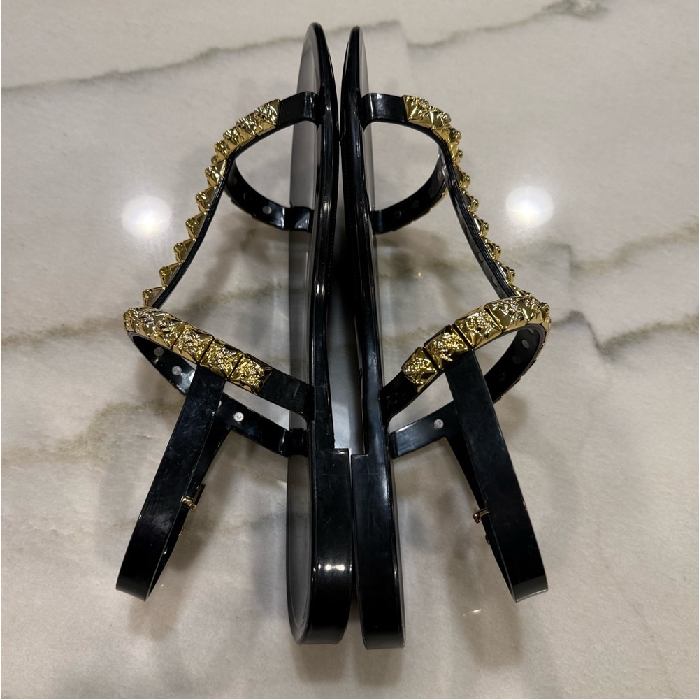 Stuart Weitzman Jelly Sandals Size 8 Black Gold Embellishments - Picture 7 of 11